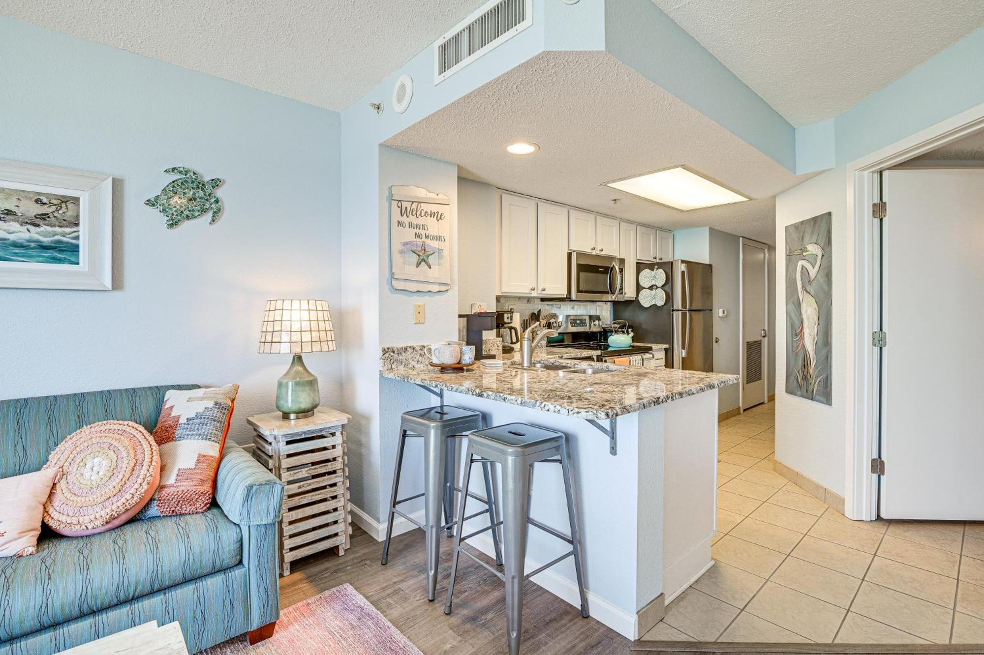 Beachy Condo With Pool Access And Steps To Boardwalk! Миртъл Бийч Екстериор снимка